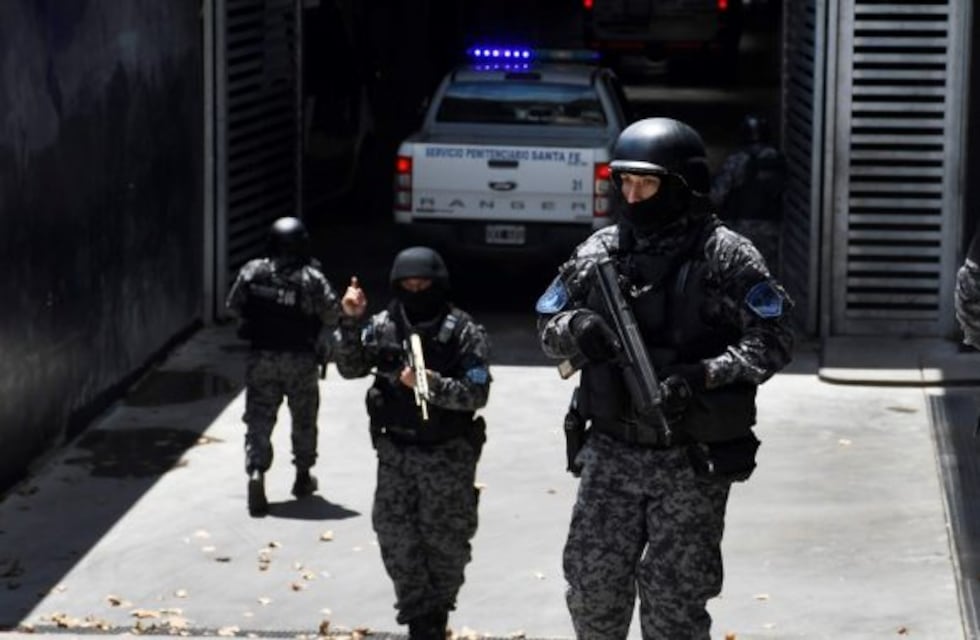 Seguirán presos los penitenciarios acusados por la fuga de "Teletubi" Acosta