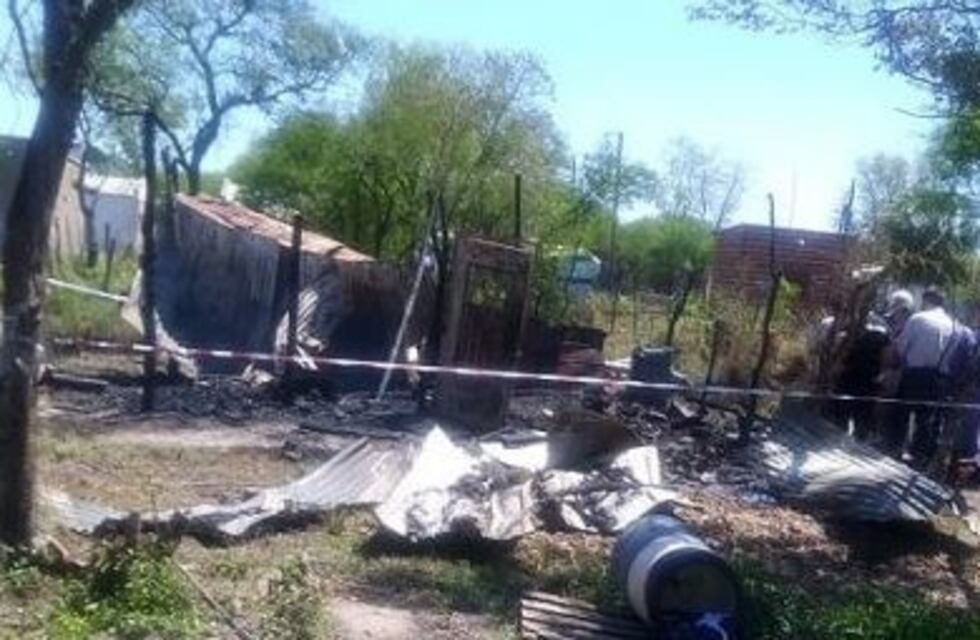 Se incendió una casa y murieron una mujer más dos de sus hijas