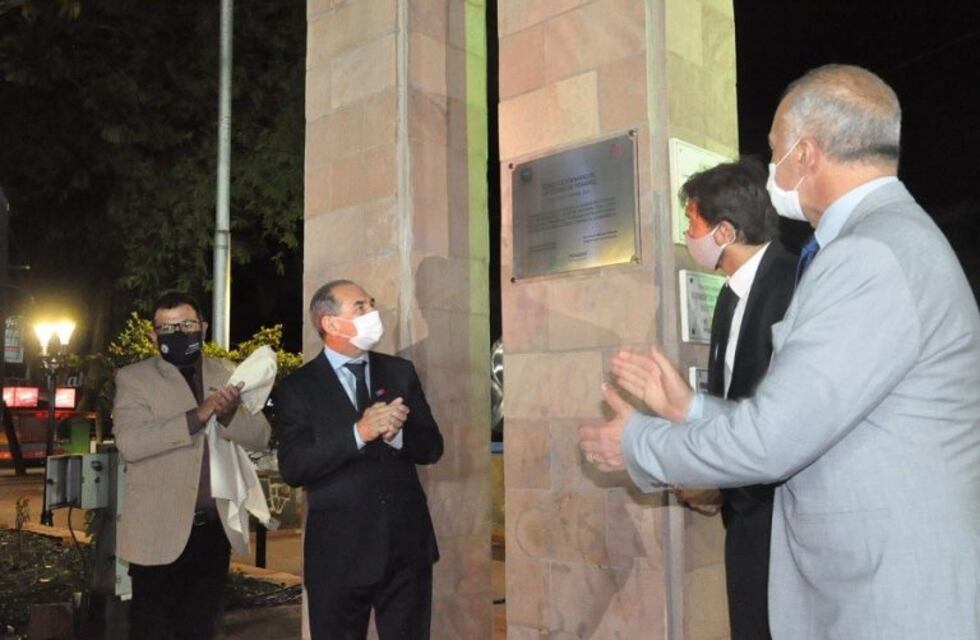 Con un acto emotivo Posadas celebró los 150 años de su fundación en la Plaza 9 de julio