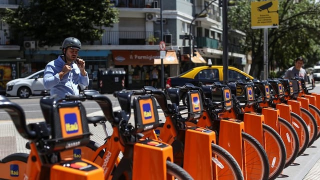 El sistema de EcoBici de la Ciudad deja de ser gratuito los fines de semana.