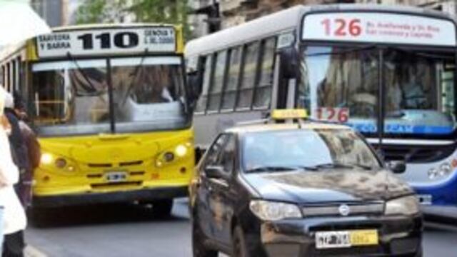 Unos 800 colectivos y trolebuses se sumaru00e1n a la campau00f1a de donaciu00f3n de u00f3rganos .