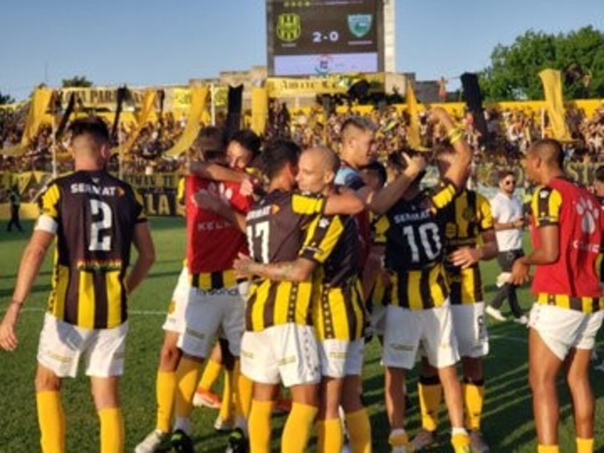 Olimpo le ganó 2 a 0 a Camioneros