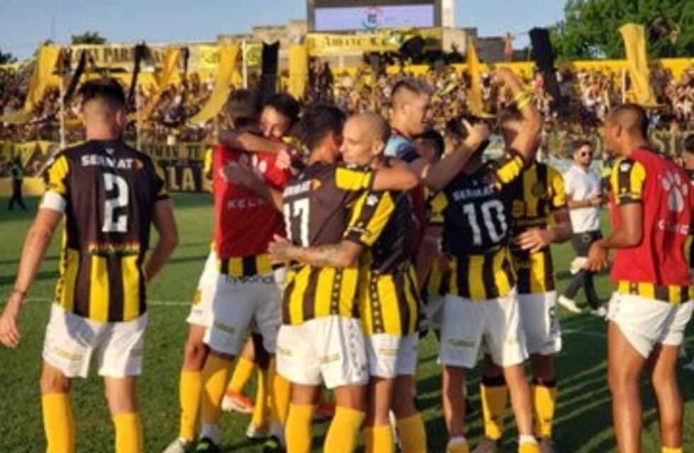 Olimpo se recuperó ante Camioneros