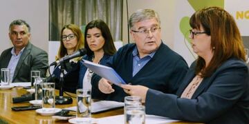 El MPN lo corre a Quiroga con el Instituto municipal