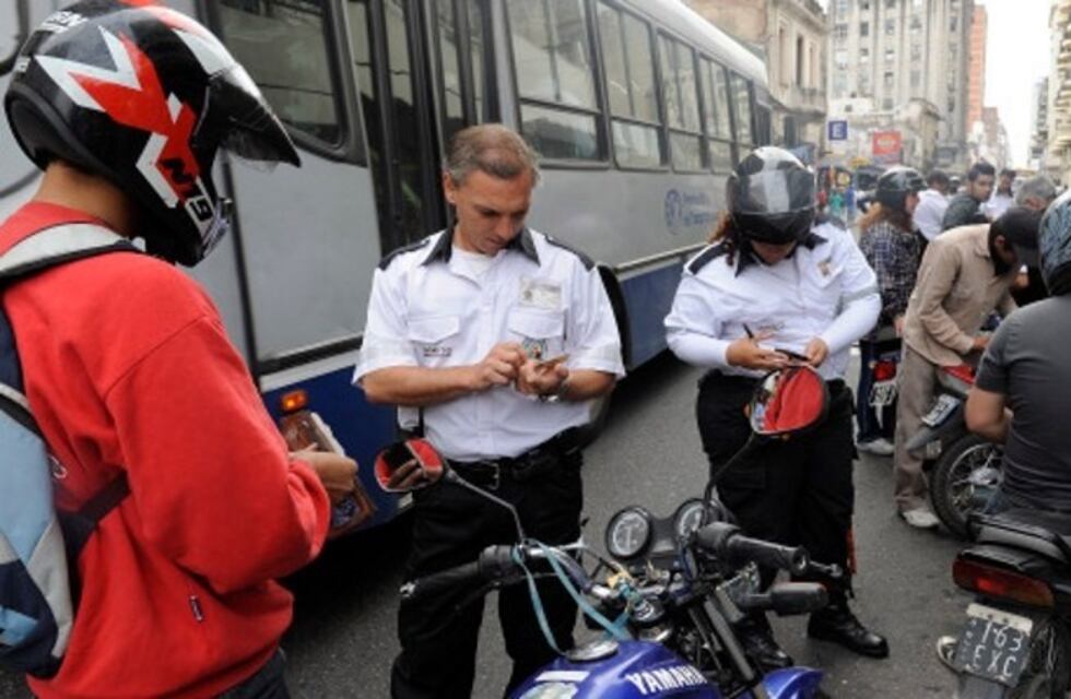 Suben las multas: ¿cuánto se debe pagar por cada infracción?