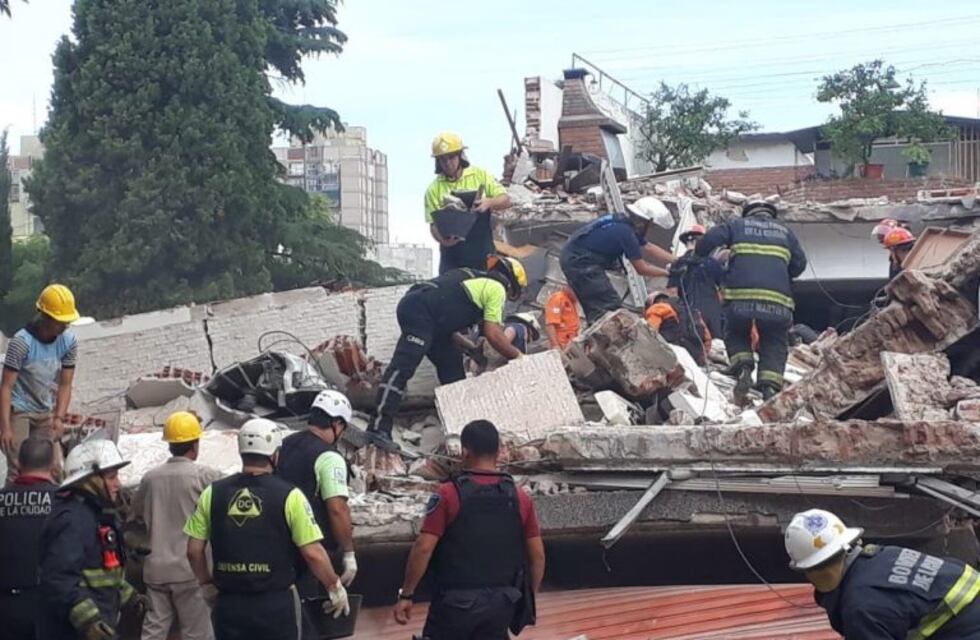 San Cristóbal: un muerto y ocho heridos tras el derrumbe de un supermercado
