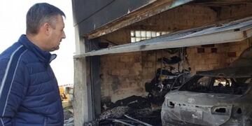 Intendente Gustavo Hein - el incendio en su casa\nCrédito: FMRiel