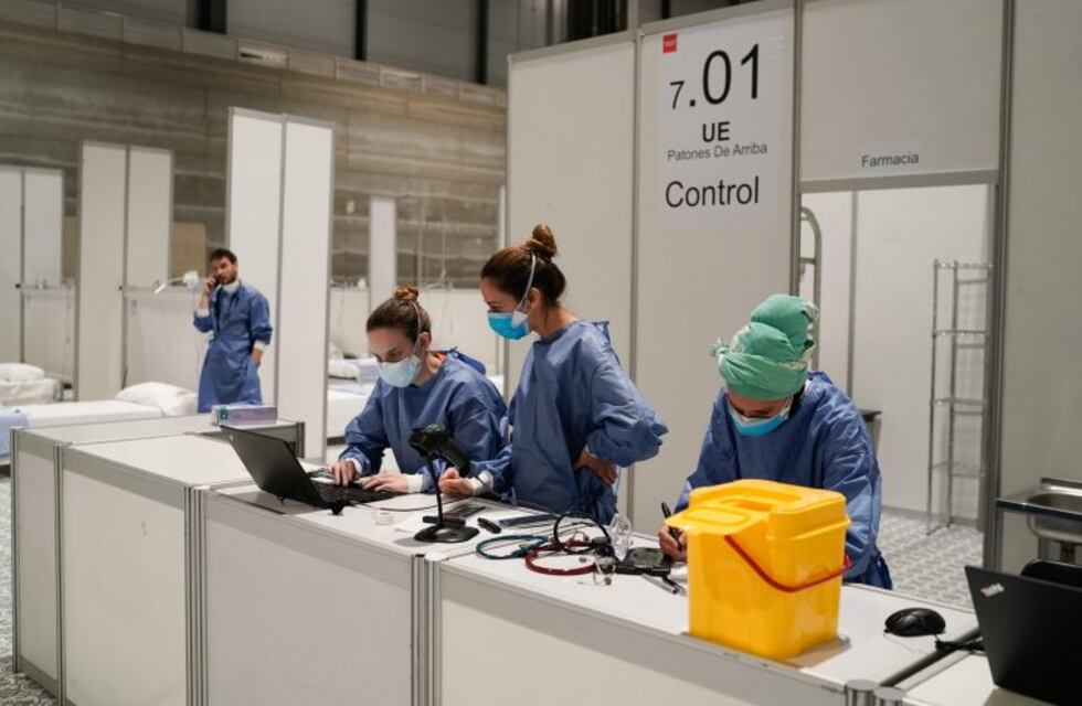 España registró 849 muertos por coronavirus, un nuevo máximo en número de fallecidos en un día