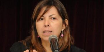 Batakis afirmó que \