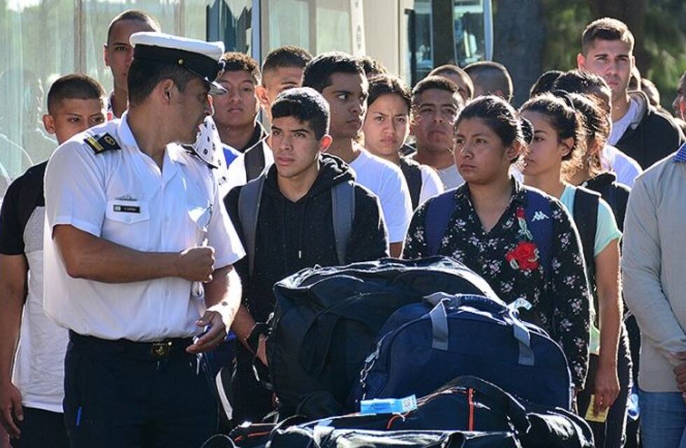 Arribaron a Puerto Belgrano los postulantes que realizarán el PSP