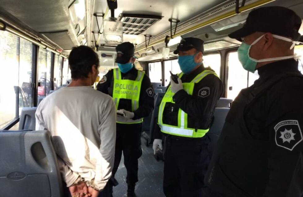 No aprenden más: arrestaron a cinco personas paseando durante la cuarentena