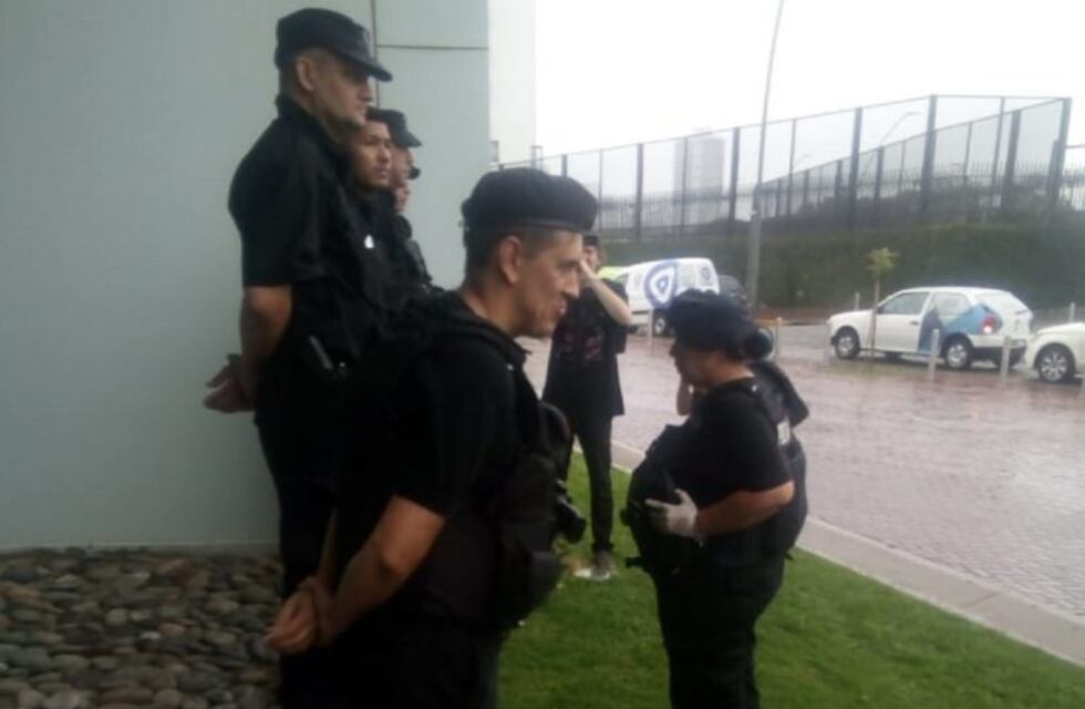 Habló el abogado del empresario detenido por incumplimiento de cuarentena: "Nunca falsificó un permiso"