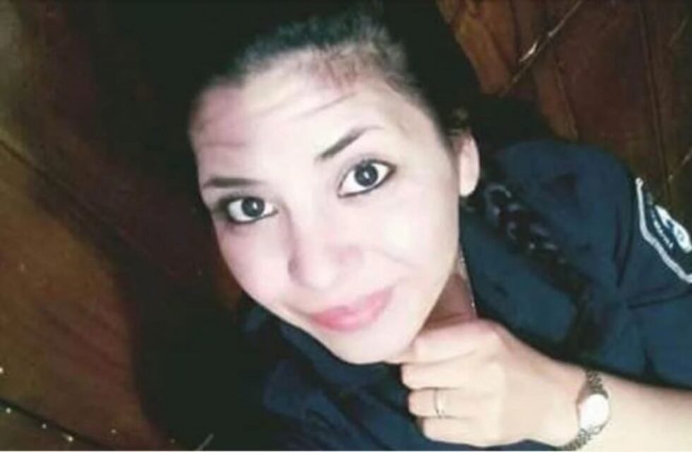 La policía baleada en la comisaría de San Justo está internada en estado crítico