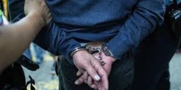 Arrebató una cartera y lo atraparon cuando pretendía fugarse\u002E