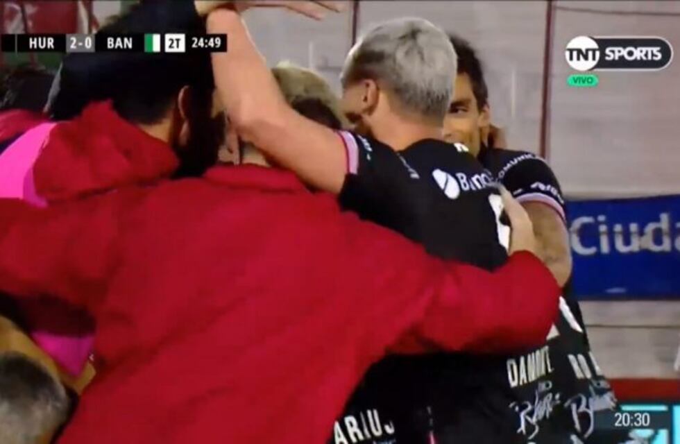 Huracán goleó 3-0 a Banfield en Parque Patricios por la Superliga