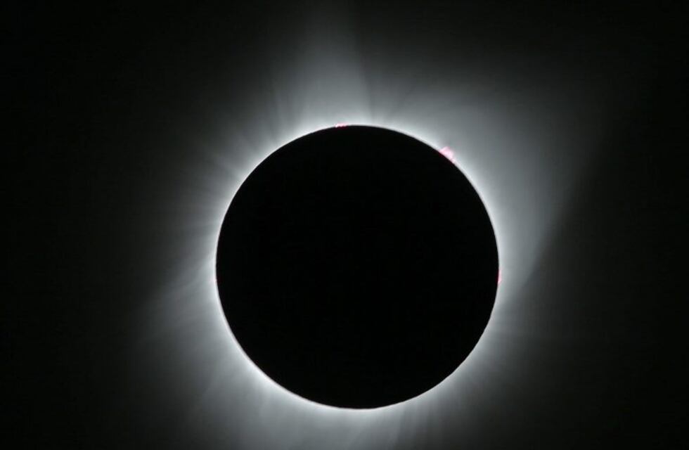 Las mejores fotos del impresionante eclipse solar