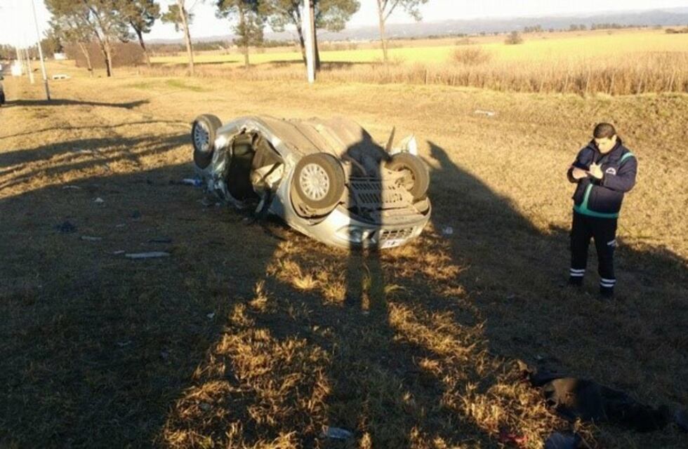 Una mujer con politraumatismos tras vuelco en ruta 5