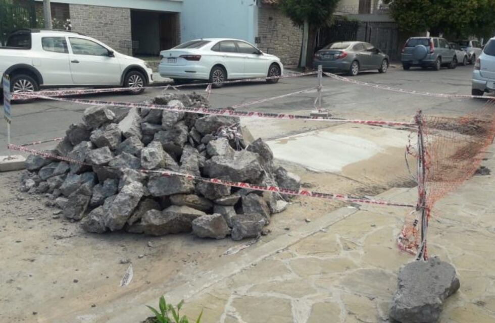 Presentan un amparo contra Aguas del Norte por el mal estado de las calles