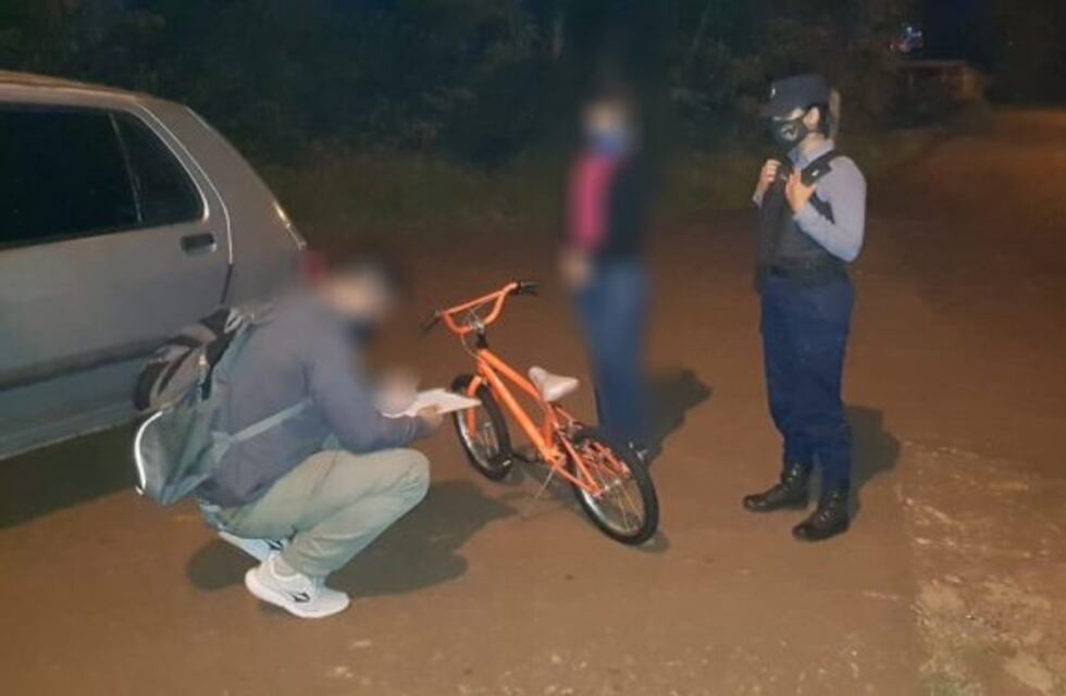 Dos mujeres fueron detenidas por el robo de una bicicleta