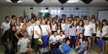 Nadadores de Arroyito fueron premiados por la Federacion cordobesa