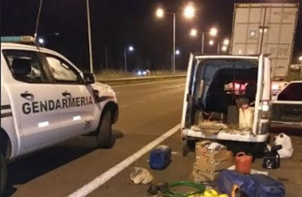 Gendarmería recuperó mercaderías robadas a camiones