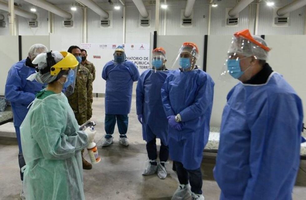 Autoridades provinciales visitaron el Centro deContención y Aislamiento en el Nodo Tecnológico