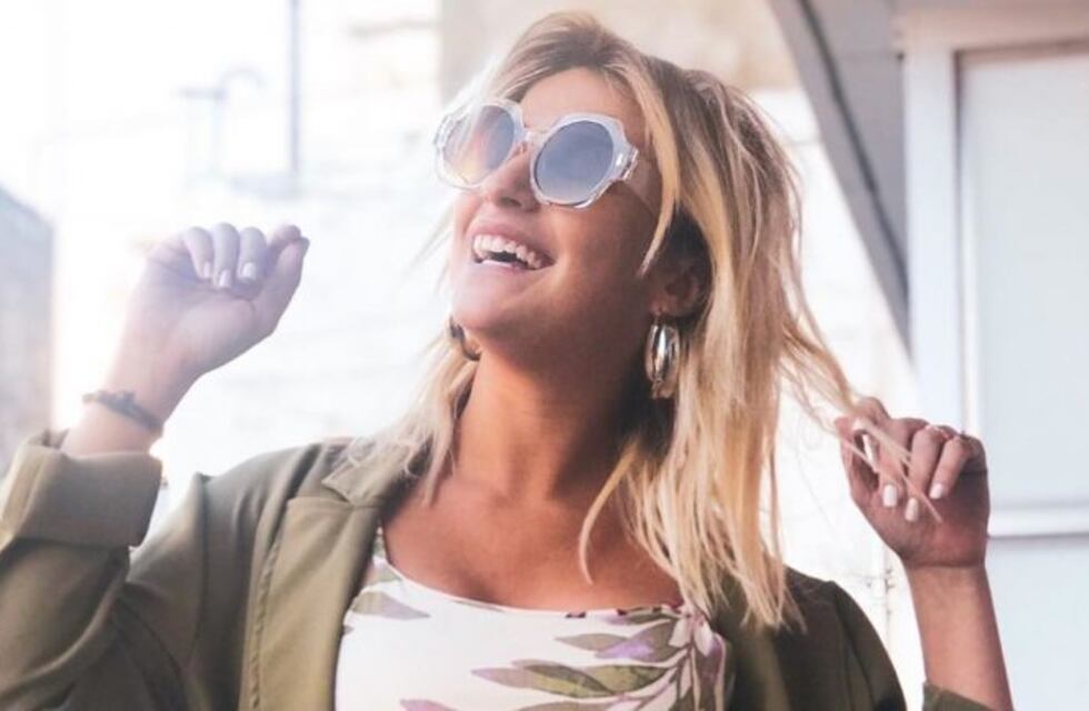 Bianca Iovenitti, de espaldas y en ropa interior después de entrenar