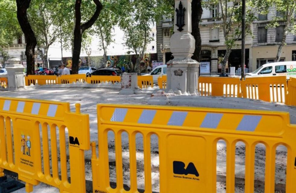 Comenzaron los arreglos a la Plaza del Congreso