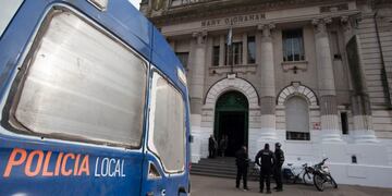 Amenazas de bomba en un colegio (crédito: Mauricio Nievas)