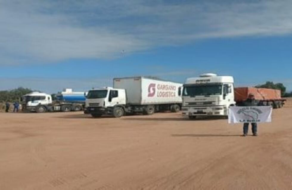 Los camioneros realizan varios cortes de rutas en la provincia