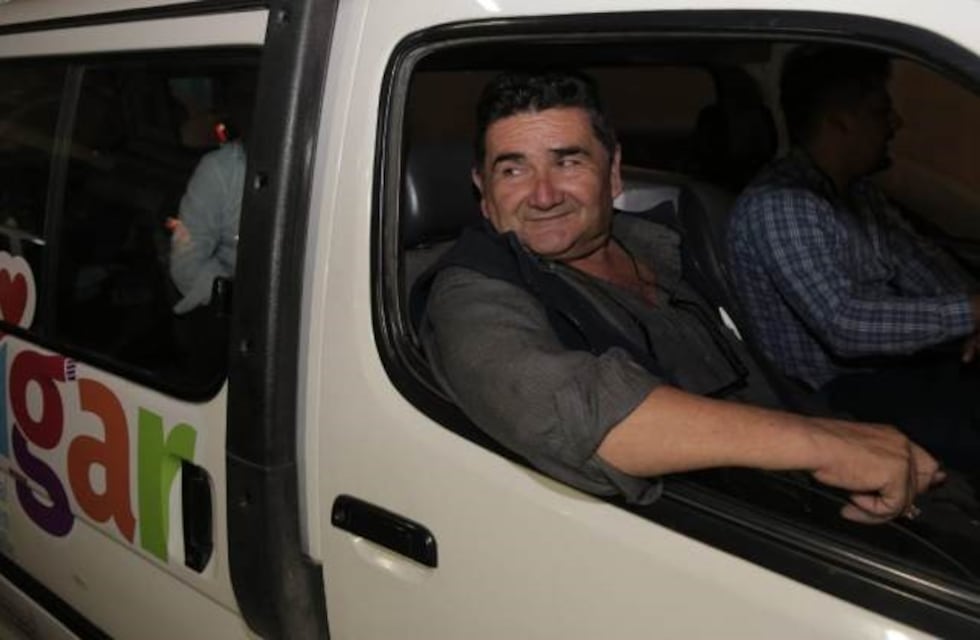 Brindan abrigo, comida y refugio a personas en situación de calle