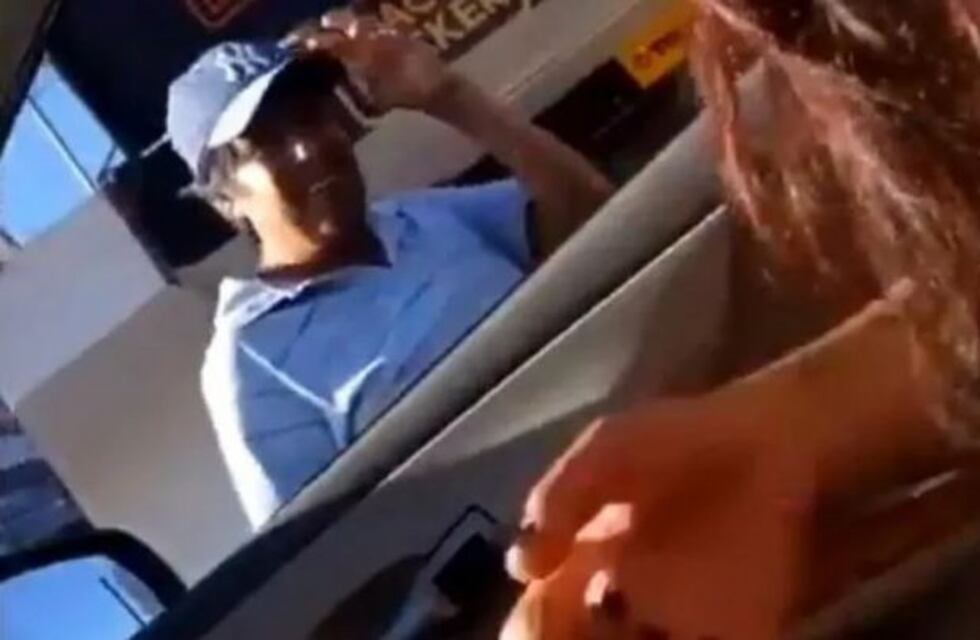 El video viral del hombre que rechaza una propuesta indecente por estar casado