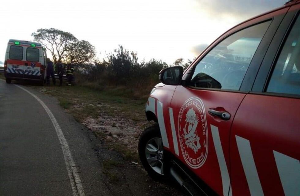Un motociclista se accidentó en el camino de las Altas Cumbres