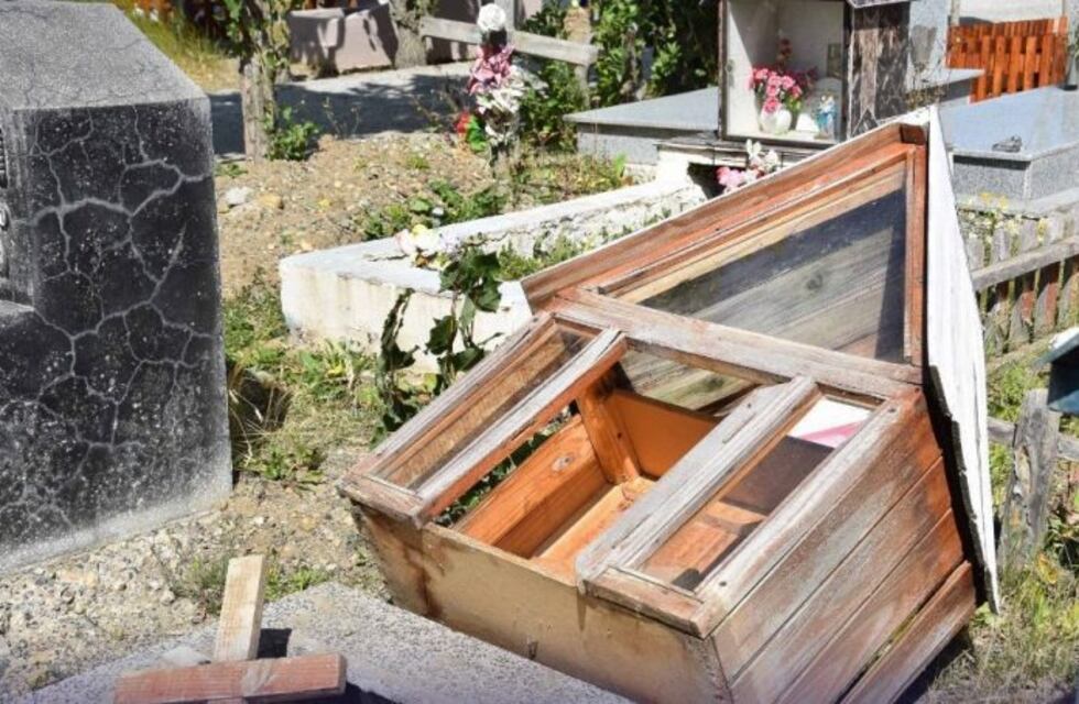 Daños a causa del viento: piden que los familiares se acerquen al cementerio
