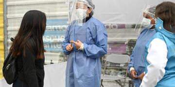 Mar del Plata volvió a superar los 300 contagios de coronavirus diarios\n (web)