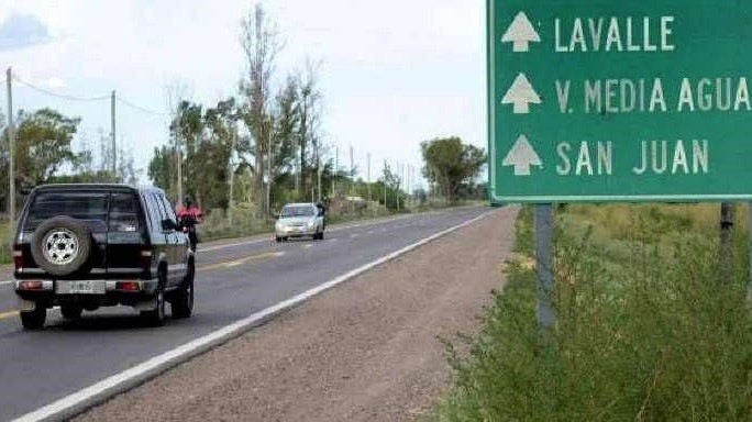 Ruta desde Mendoza hacia San Juan