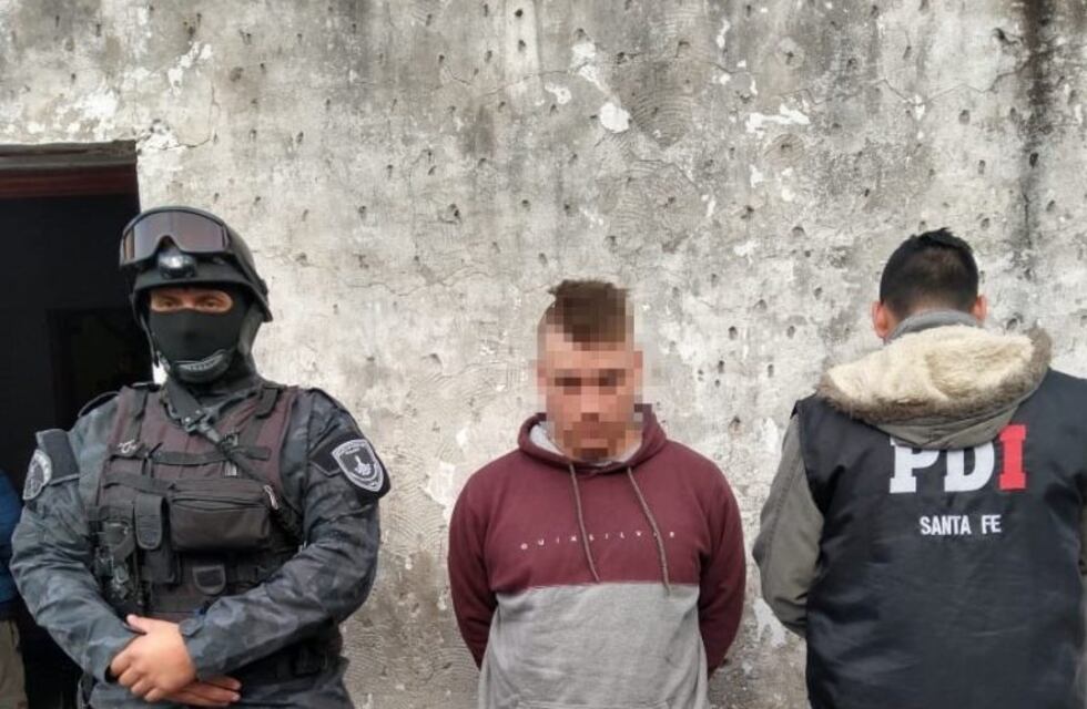 Un detenido, marihuana, cocaína y municiones en allanamiento tras balacera
