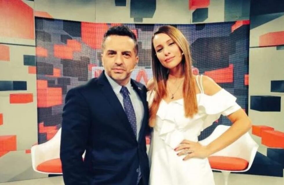 Pampita Ardohain se enojó con Ángel de Brito por un tuit y respondió al aire: "Tema terminado"