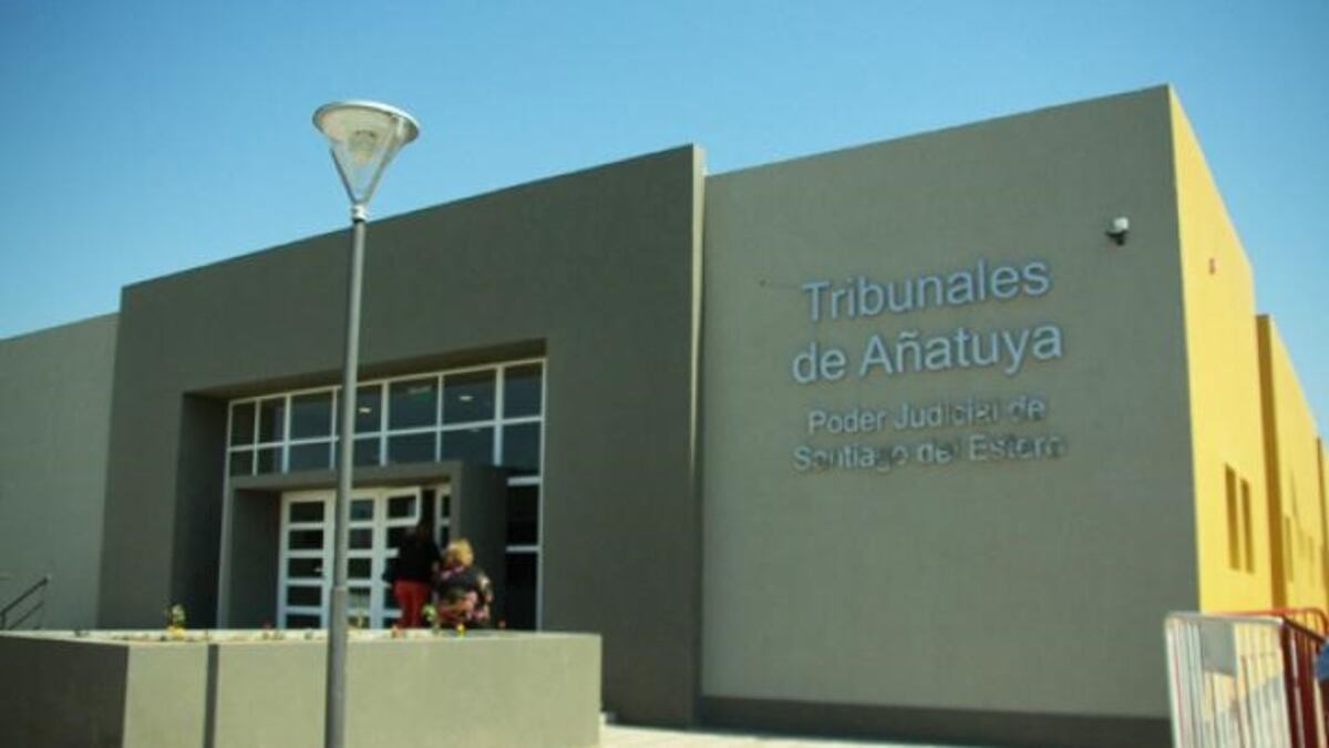 Un violento hecho se produjo en pleno centro de la Capital de la Tradición\u002E