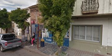 Detuvieron a un joven tras robar un kiosco en Burgos y Corrientes