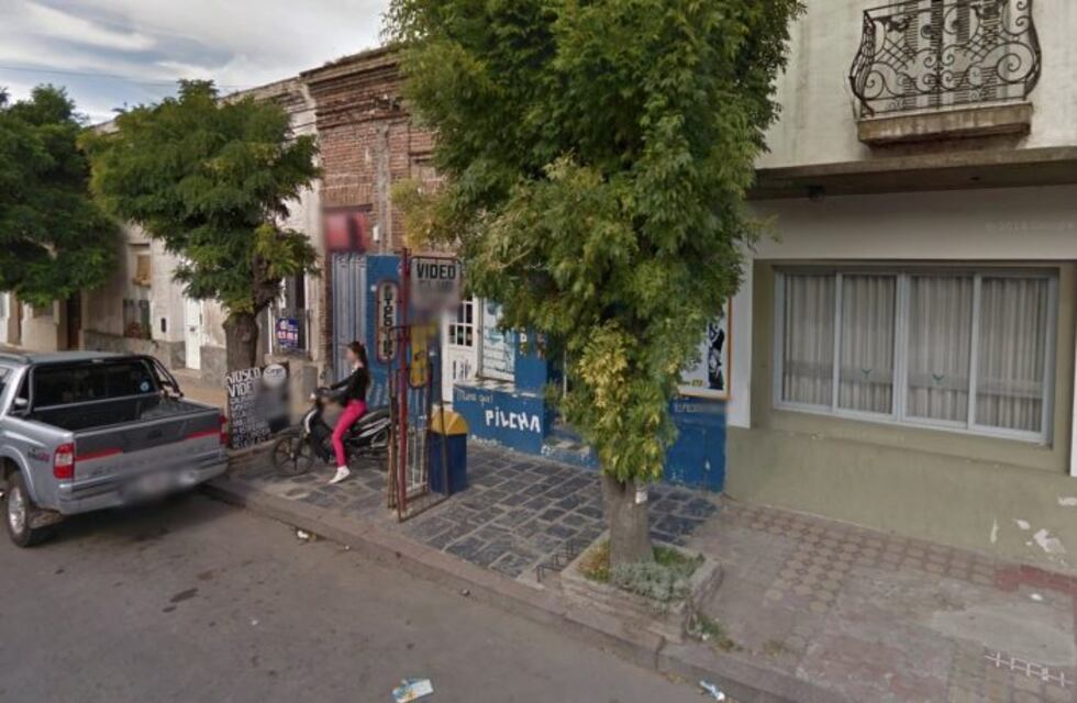Detuvieron a un joven tras robar un kiosco en Burgos y Corrientes