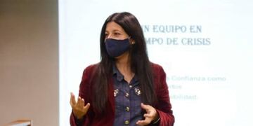 Licenciada Paola Trasmontana titular del Área de Equidad y Asistencia a las Mujeres, Niñez, Adolescencia y Familia de Arroyito