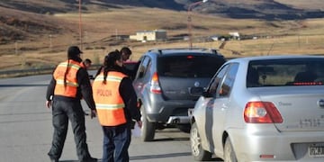 28 de Noviembre: por ser DNI par, una mujer quedó detenida al ir a comprar fiambre