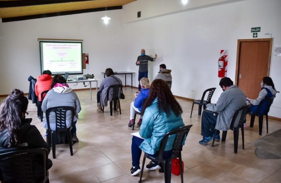 Tolhuin: abrieron las inscripciones para el curso de manipulación de alimentos