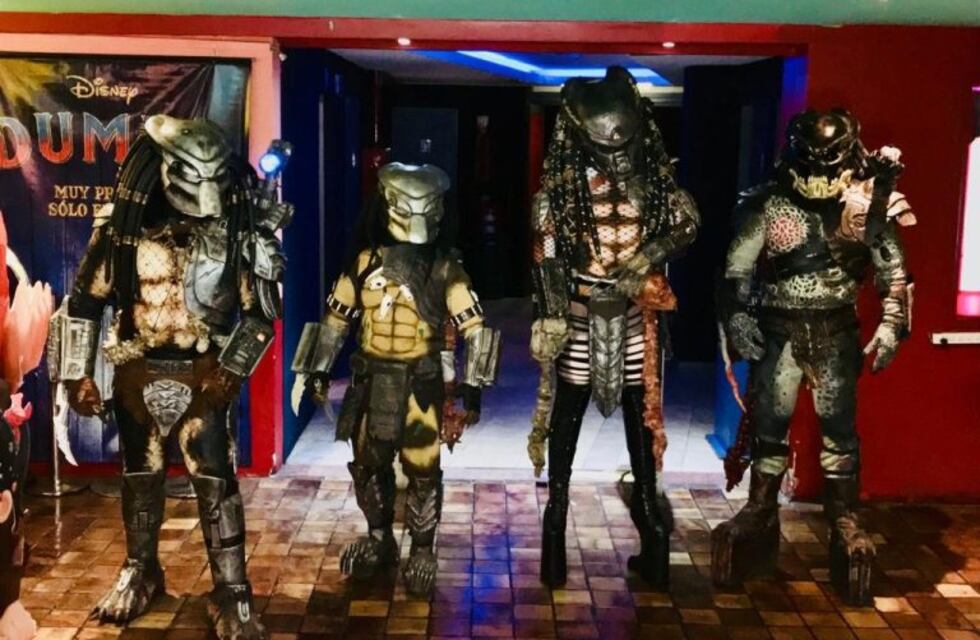 Los Depredadores colmaron el estreno de la película en Córdoba