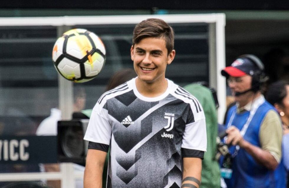 A Paulo Dybala no lo dejan en paz en Estados Unidos