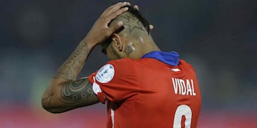 Arturo Vidal dio positivo de coronavirus (Foto: AP).