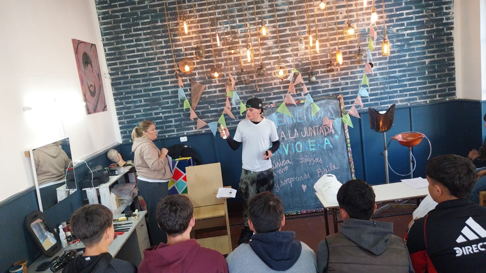 Se inició el curso de Barberia en la sede de ENVION