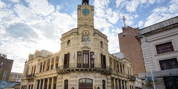 La Municipalidad de Paraná dio a conocer los bonos y el aguinaldo.
