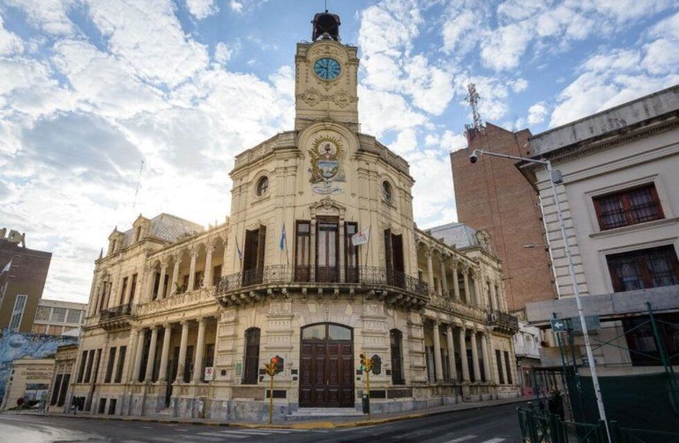 Paraná: la Municipalidad anunció aguinaldo y bono